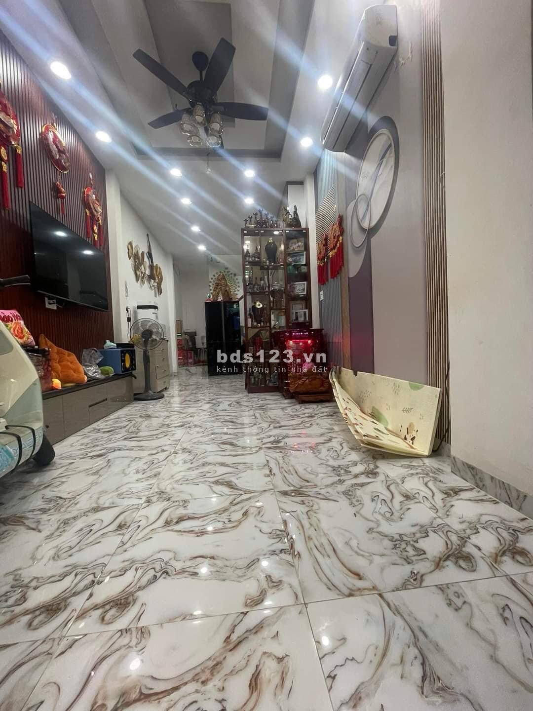 Bán nhà trung tâm quận 9, Bà Hạt, Nguyễn Tri Phương - Nhà mới 4 tầng - Sổ nở hậu tài lộc