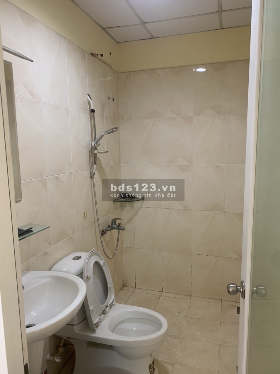 Chính chủ cần cho thuê căn hộ Sao Mai, 153 Lương Nhữ Học, Phường 11, Quận 5