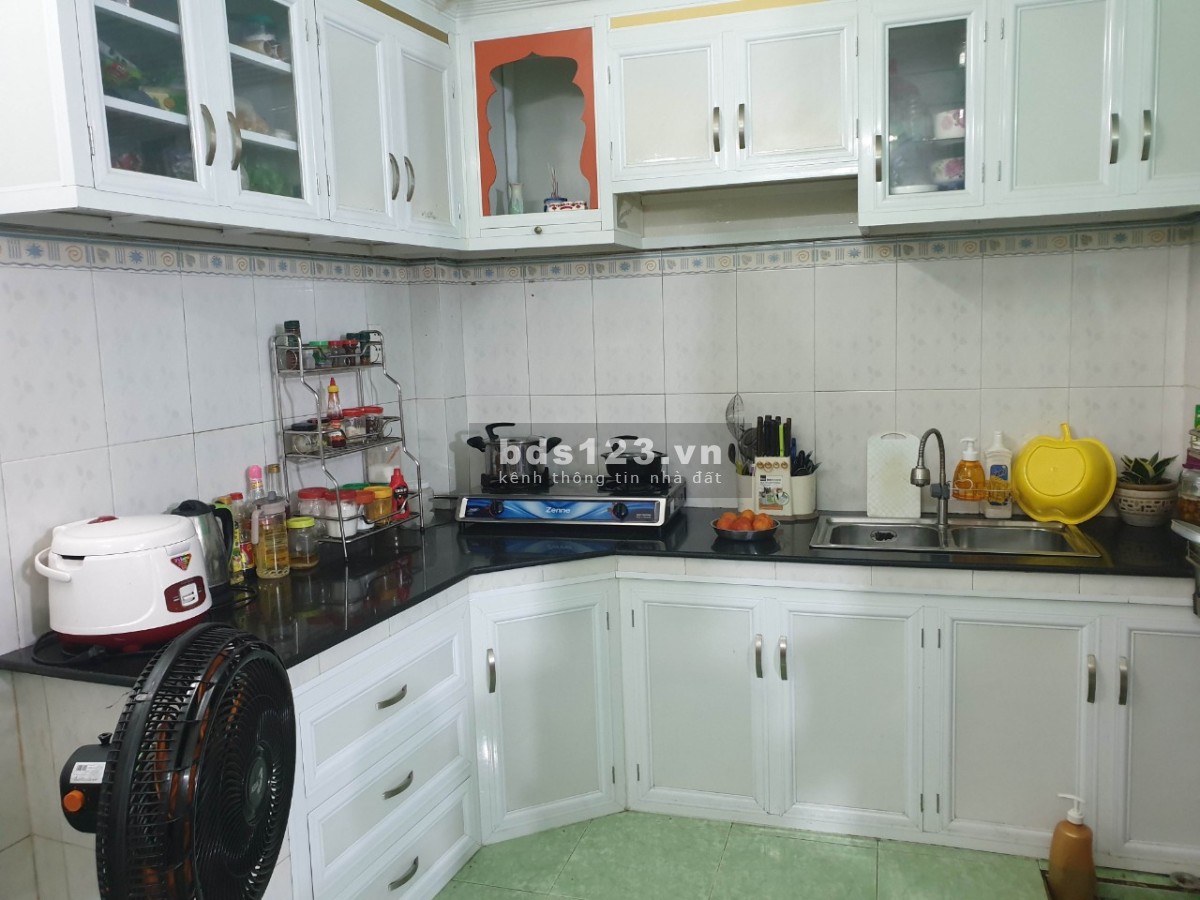 Bán nhà quận Tân Bình, đường Nguyễn Phúc Chu. 