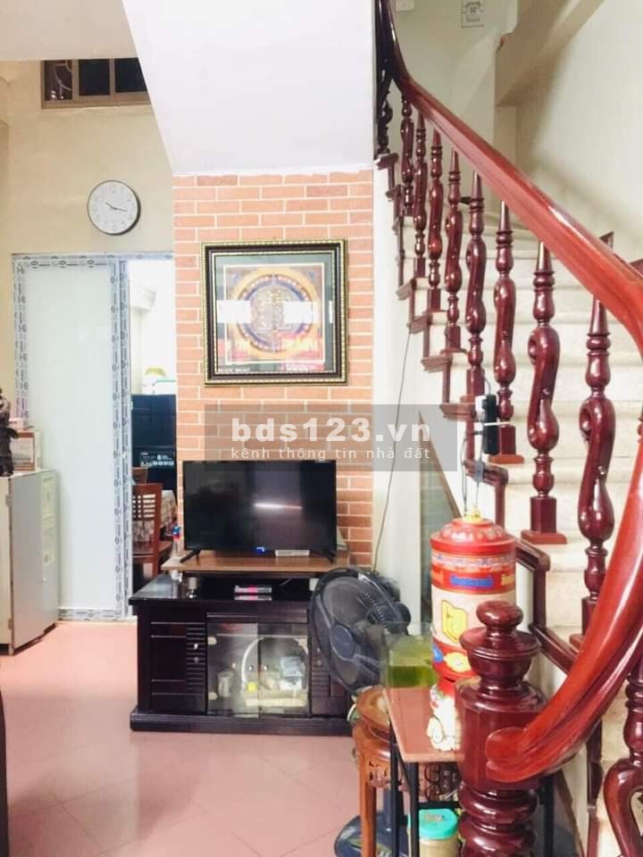 Bán nhà Trần Bình diện tích 50m², mặt tiền 5m, 2 thoáng hưởng cực nhiều lộc, kinh doanh sầm uất
