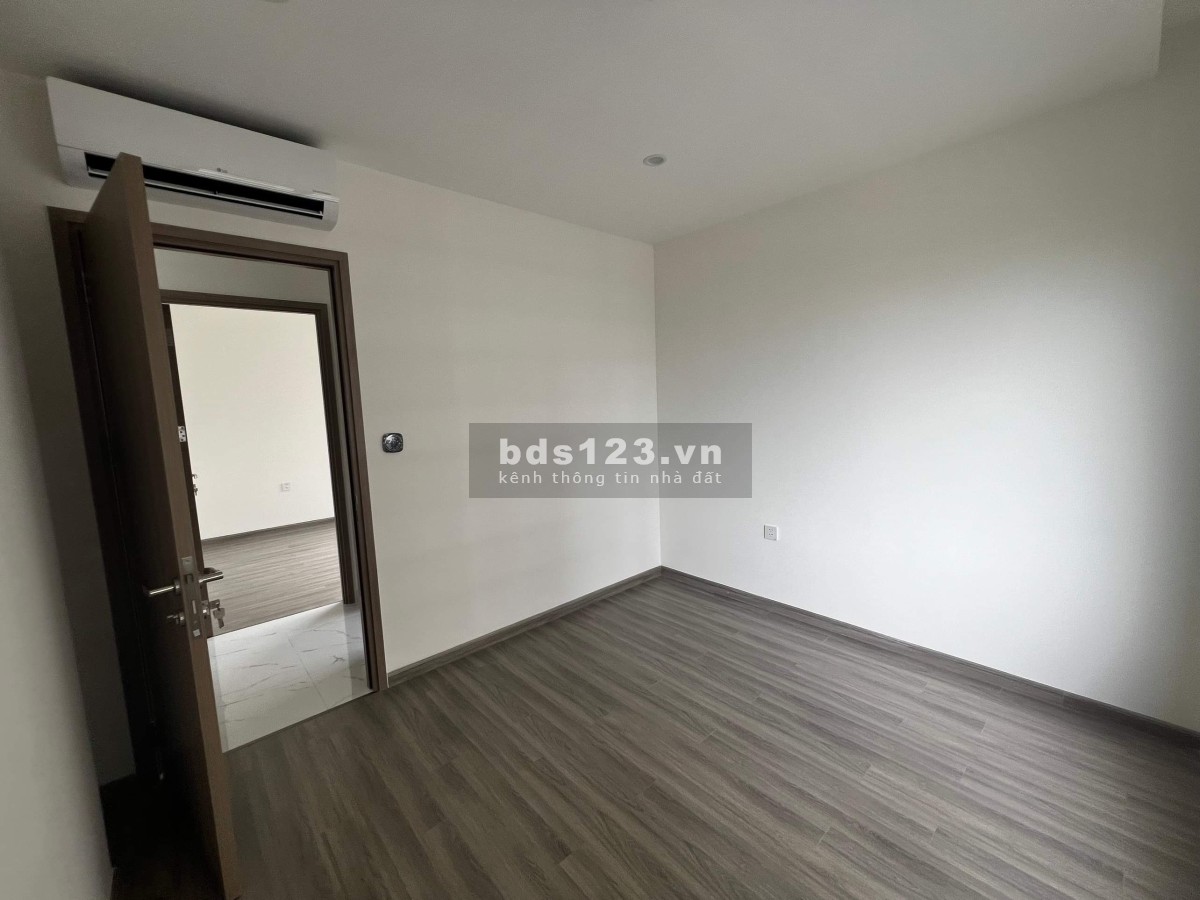 Cần bán căn hộ 2PN+1 chính chủ tại Vinhomes Grand Park Q9