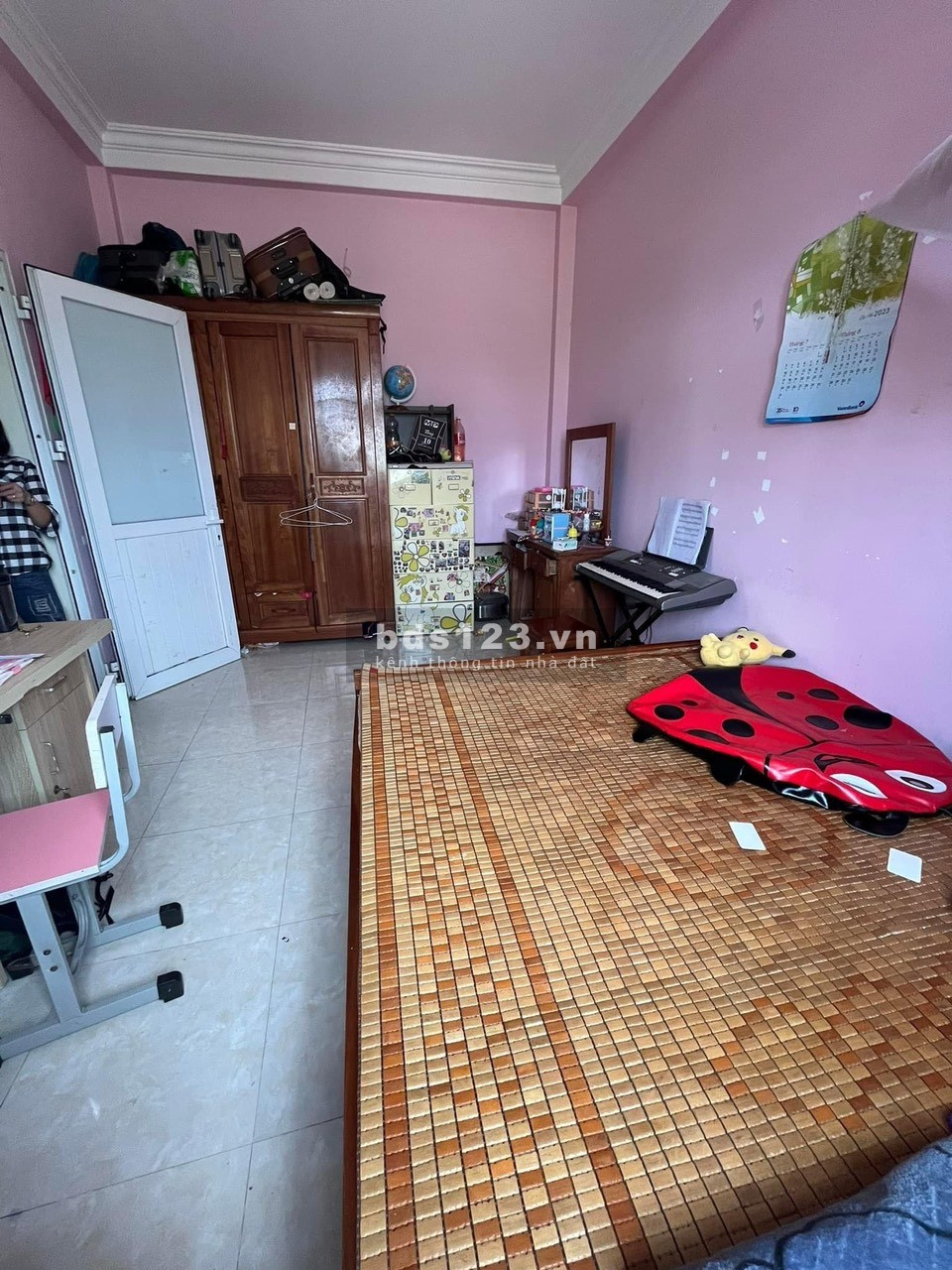 Chính chủ bán nhà trong ngõ 271 Bùi Xương Trạch. Diện tích 36/40m, 3 tầng 1 tum chỉ nhỉnh 2 tỷ
