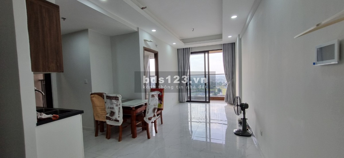 Cho thuê căn hộ Opal Skyline diện tích 65m2, 2 phòng ngủ, Thuận An, Bình Dương