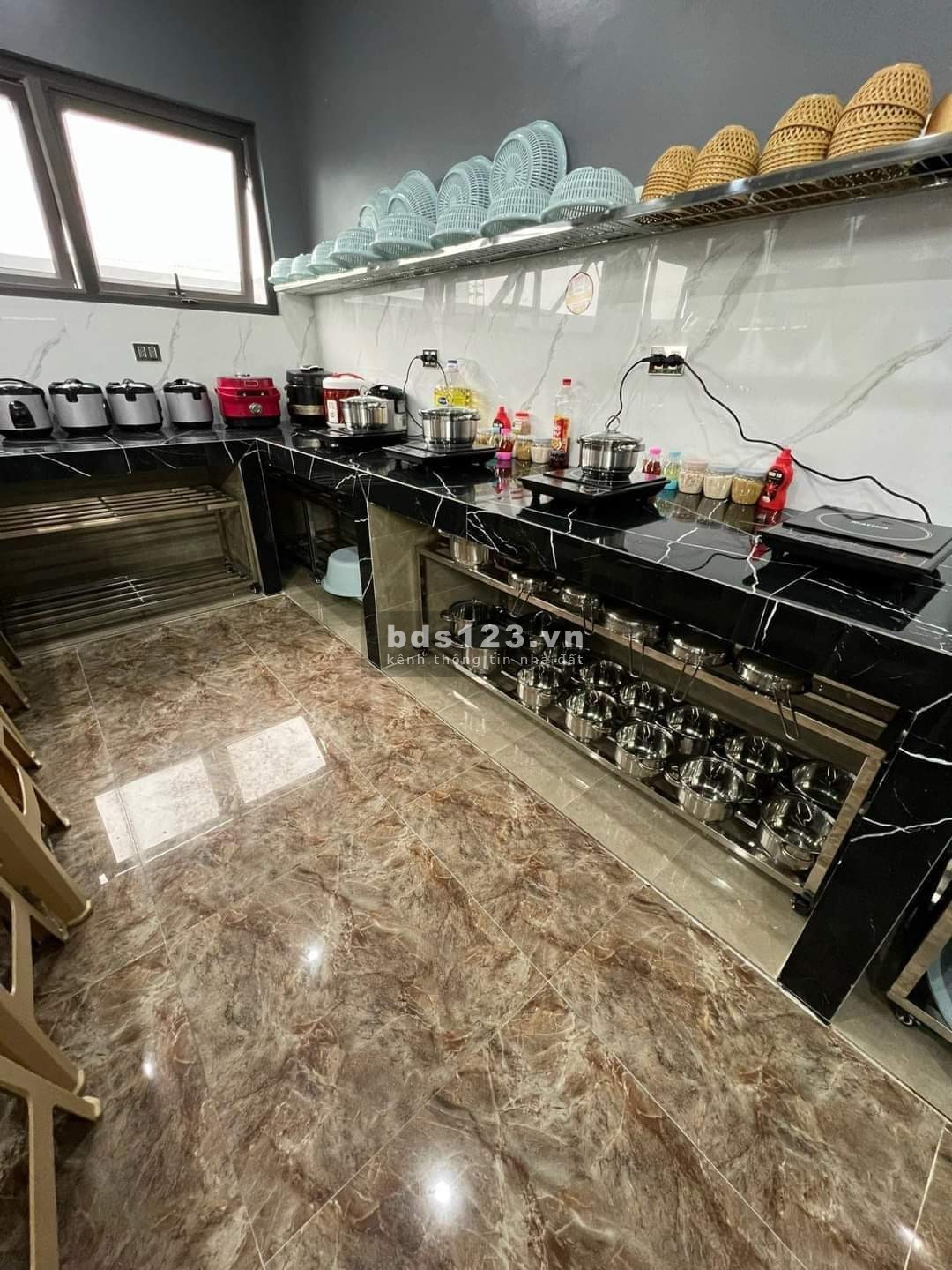 Nhà ở chung cư mini, Thổ Quan Tôn Đức Thắng 100m2 x8T đang khai thác dòng tiền 150tr/th giá 20 tỷ