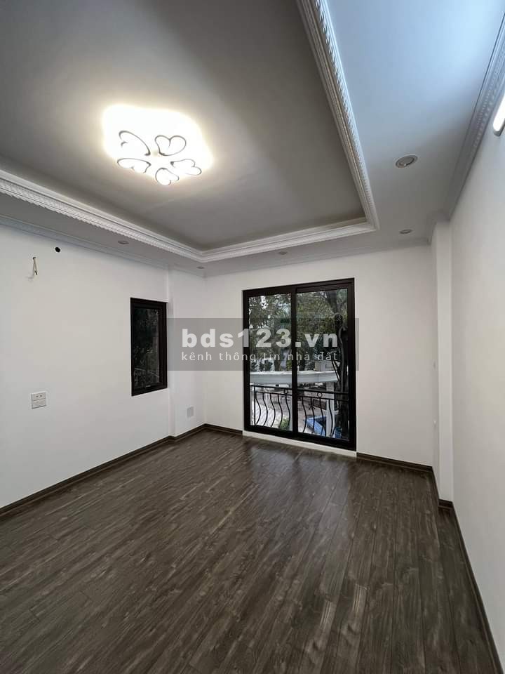 Bán nhà Phương Canh 31m² - 5 tầng - phân lô - ngõ nông rộng - nhà đẹp hơn hình