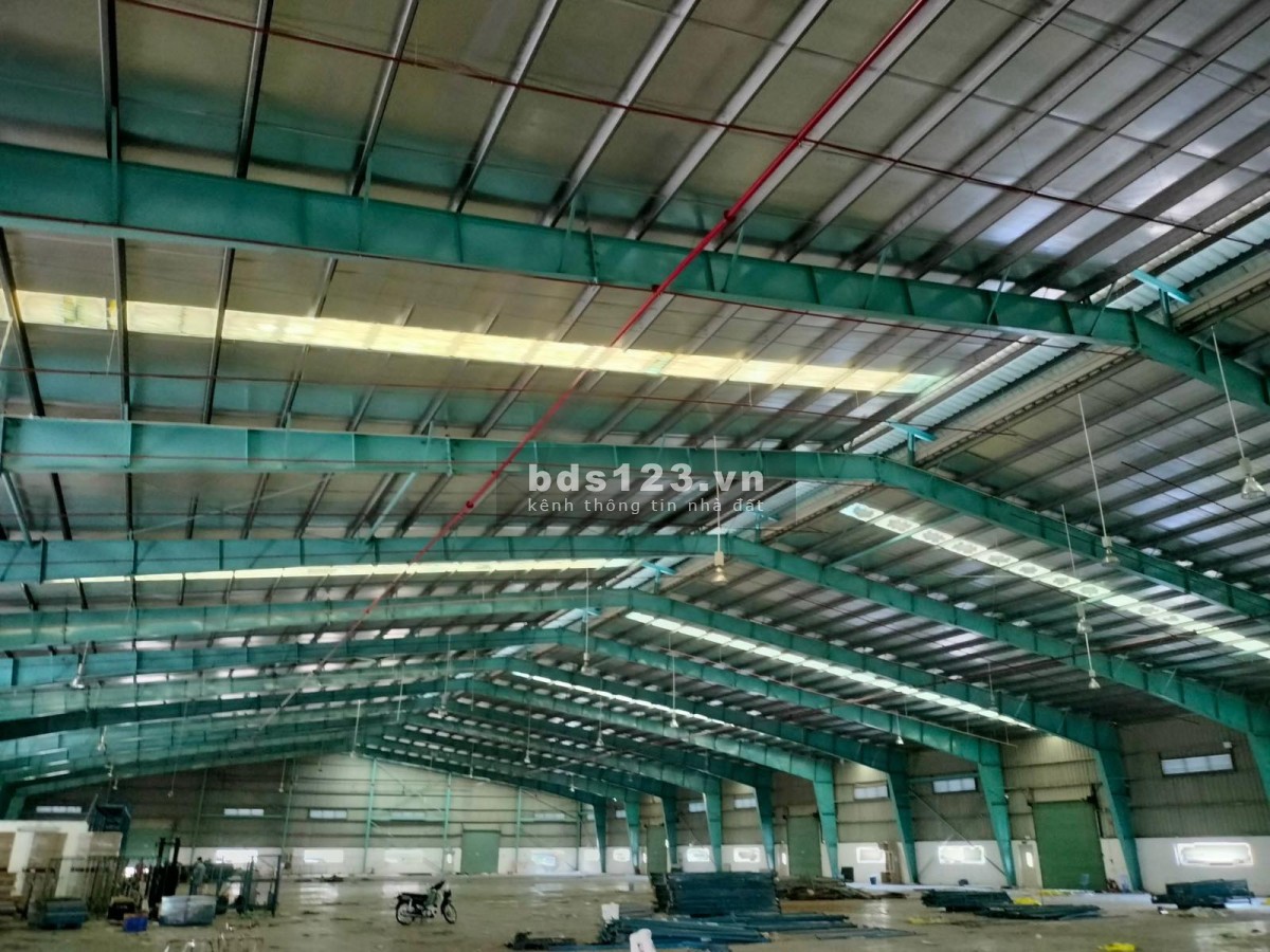 Cho thuê kho xưởng diện tích 800m2 - 3.500m2 Xa Lộ Hà Nội, phường Linh Trung, Quận Thủ Đức
