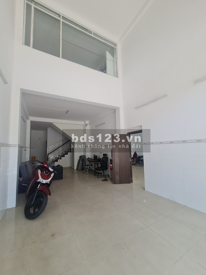 Cho thuê gấp cặp nhà 5 tầng 750M2 mặt tiền quận 8 (ưu đãi đặc biệt chỉ có: 60tr / 6 tháng đầu)