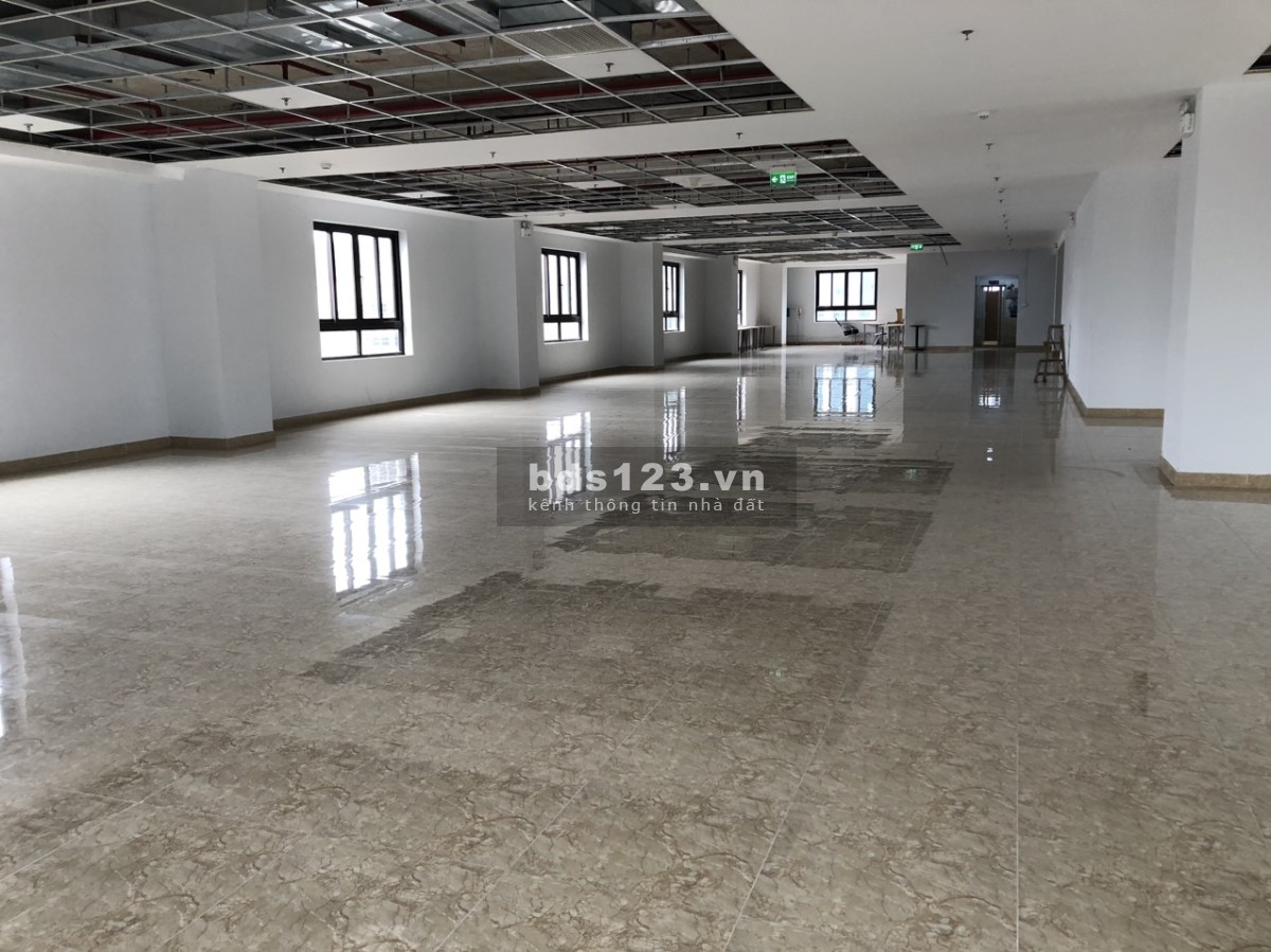 BQL cho thuê sàn văn phòng hạng B Liễu Giai Tower - Ba Đình DT: 100, 200, 300, 500m2