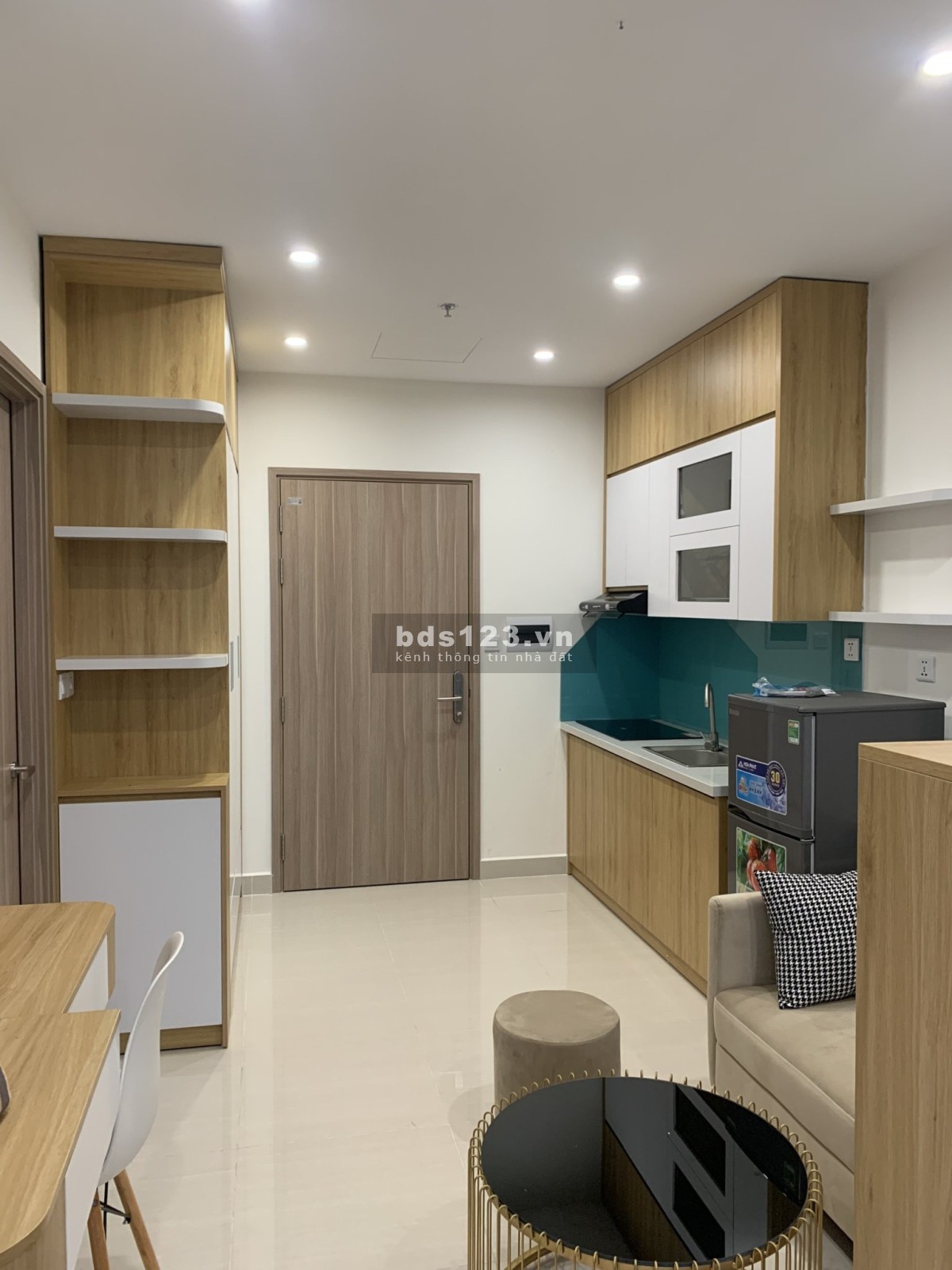 Studo giá tốt nhất phân khu S3 Vin Smart City - Sát nhà để xe Zone 4 & 3, gần cv trung tâm