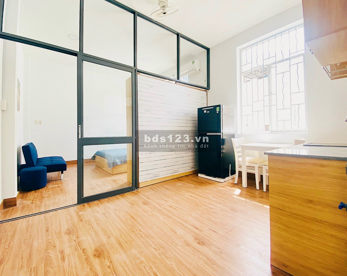 CHDV giá rẻ, full nội thất, có cửa sổ diện tích 40m2