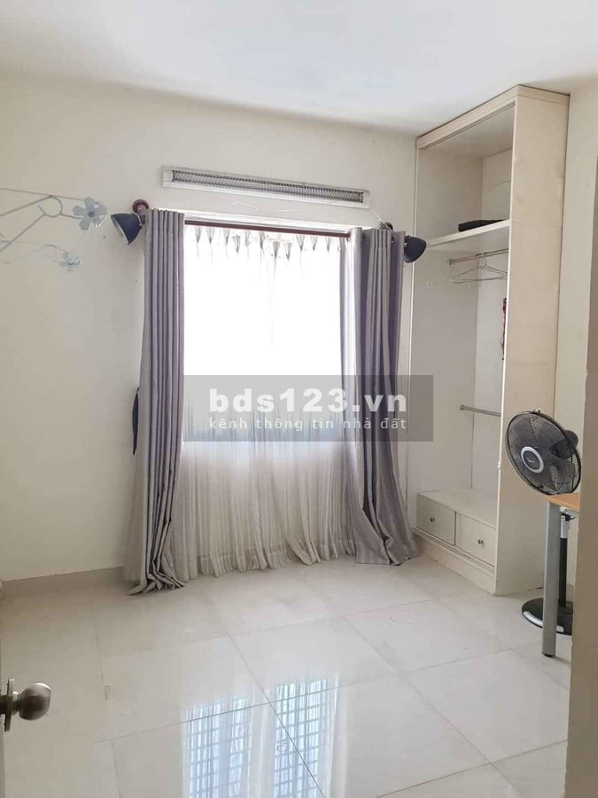 Cần cho thuê gấp căn hộ Orient Quận 4, diện tích: 98m2, 3PN, 2WC, Giá: 12 tr/th
