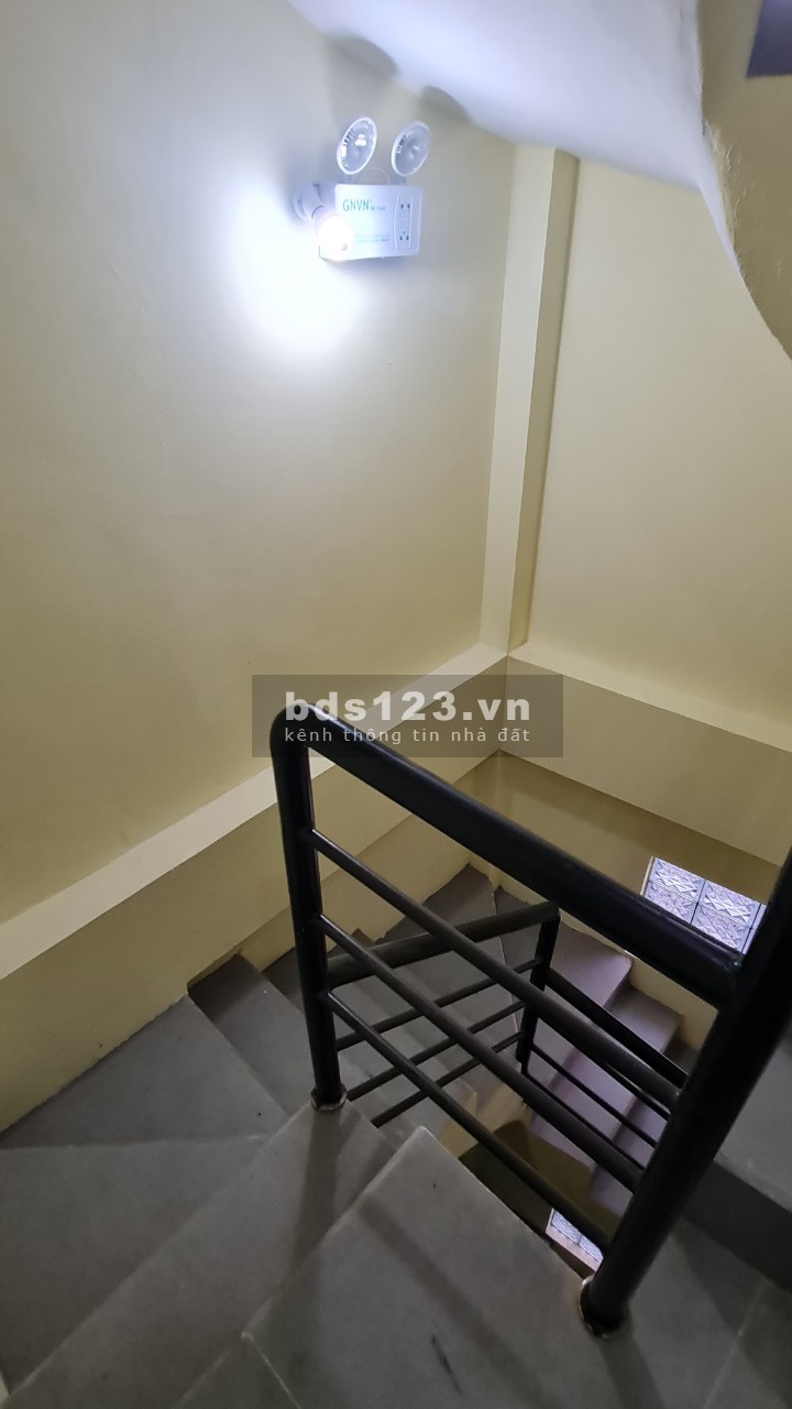 Bán nhà Mỹ Đinhg 7 tầng thang máy giá 8.2 tỷ