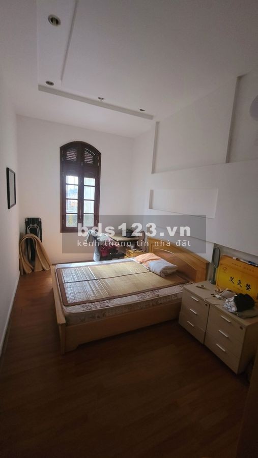 Bán nhà phố chùa Bộc Đống Đa ô tô tránh 51M2*4 tầng chỉ 9 tỷ