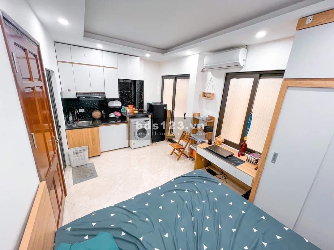Tòa building 2 thoáng ô tô tránh 261M2 X 8 tầng đang cho thuê 3 tỷ/ năm giá 37 tỷ
