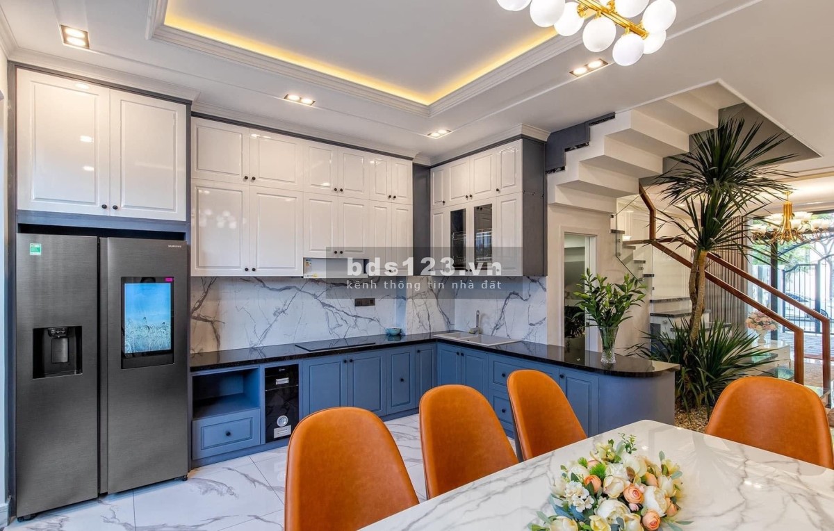 Bán nhà mặt tiền 3tầng Hoà Mỹ 3, Liên Chiểu, đường 7.5m. Chỉ 3. 8tỷ