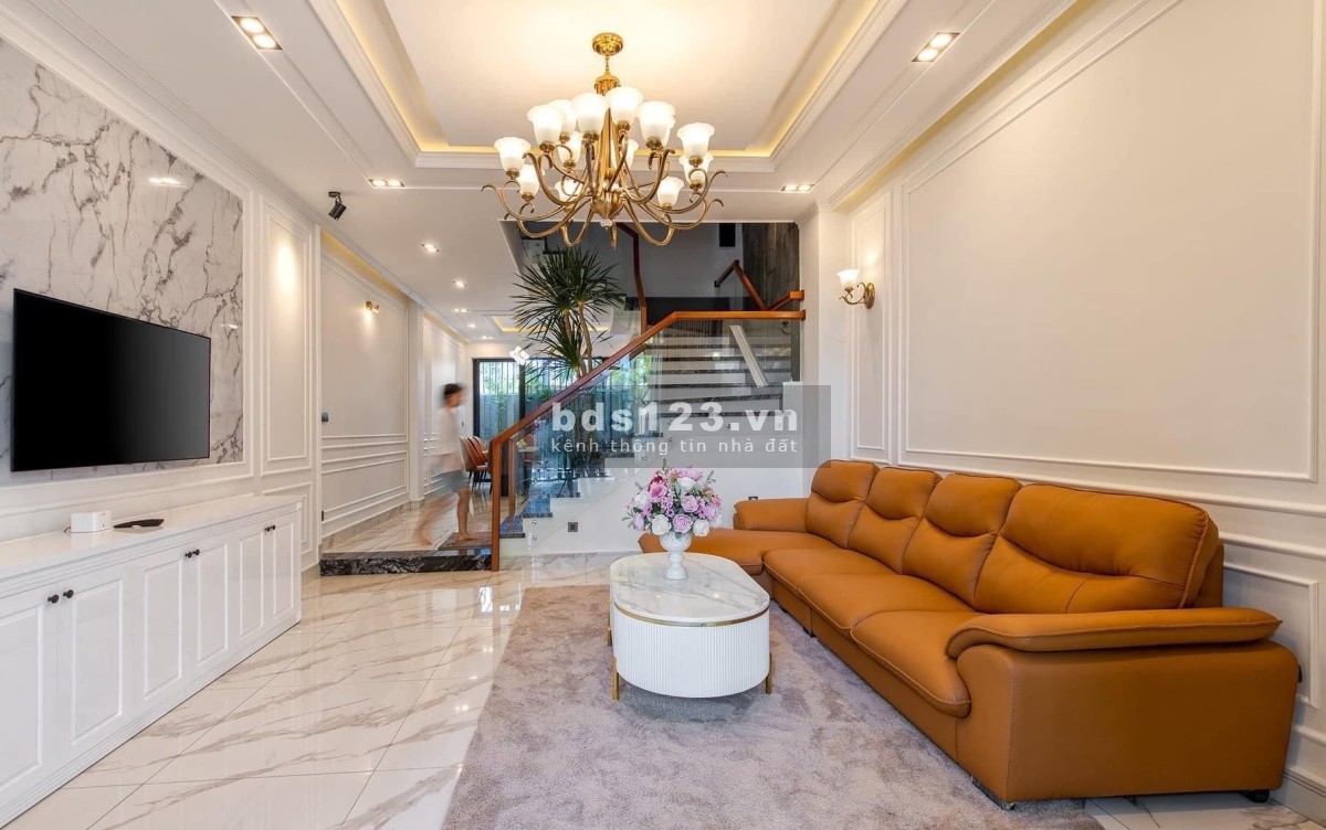 Bán nhà mặt tiền 3tầng Hoà Mỹ 3, Liên Chiểu, đường 7.5m. Chỉ 3. 8tỷ