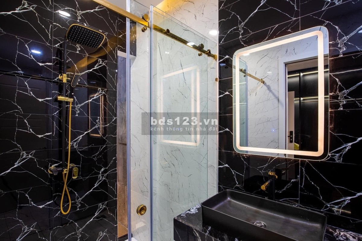 Bán nhà mặt tiền 3tầng Hoà Mỹ 3, Liên Chiểu, đường 7.5m. Chỉ 3. 8tỷ