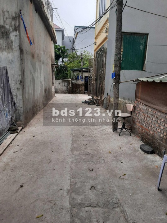 Bán đất Hoàng Xá phường Liên Mạc ngõ rộng ô tô qua 46m2 giá 2,4 tỷ