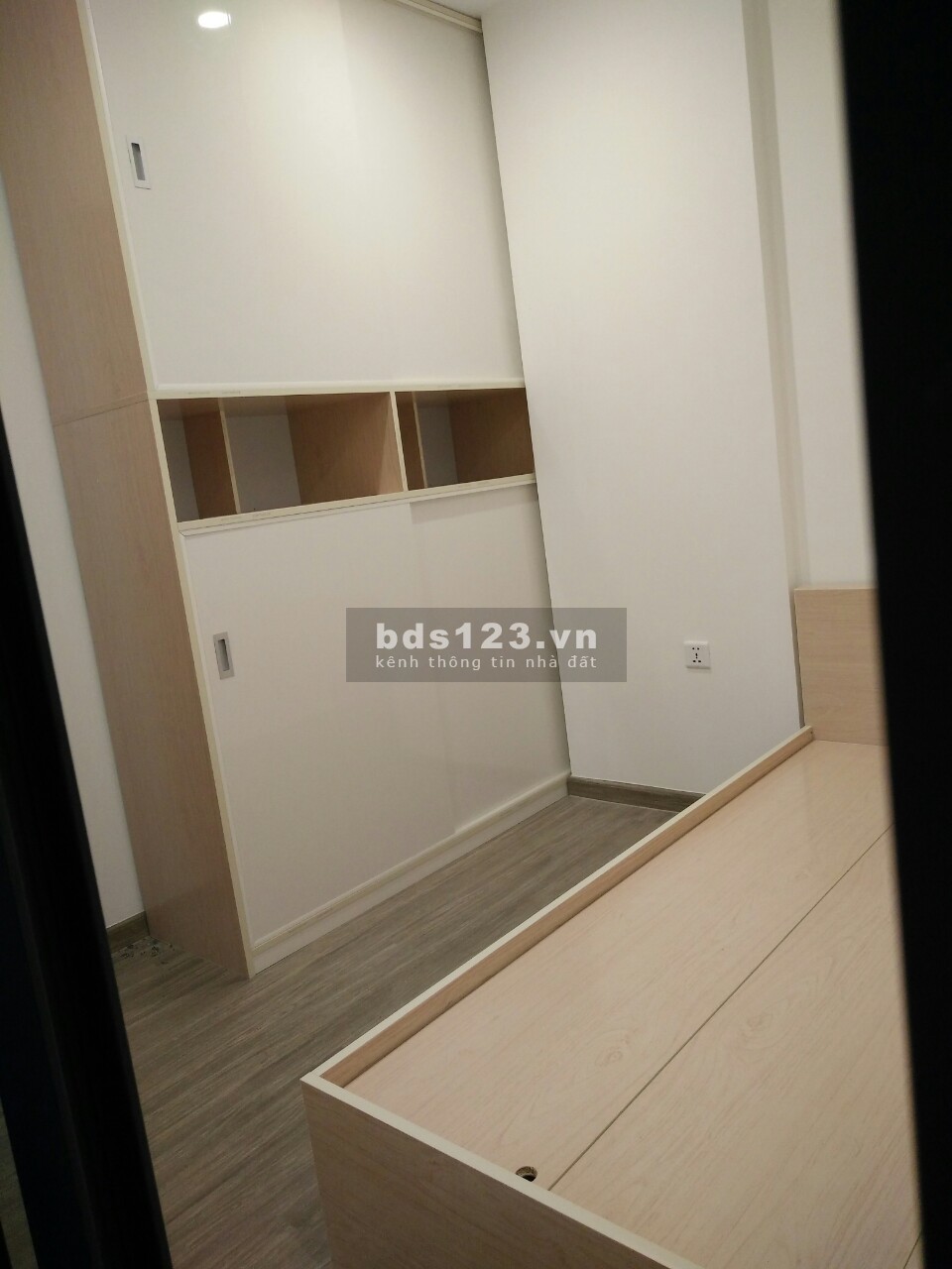 Vinhomes Smart City bán căn 2 ngủ 1 vệ sinh gần full đồ giá 2 tỷ 850bp