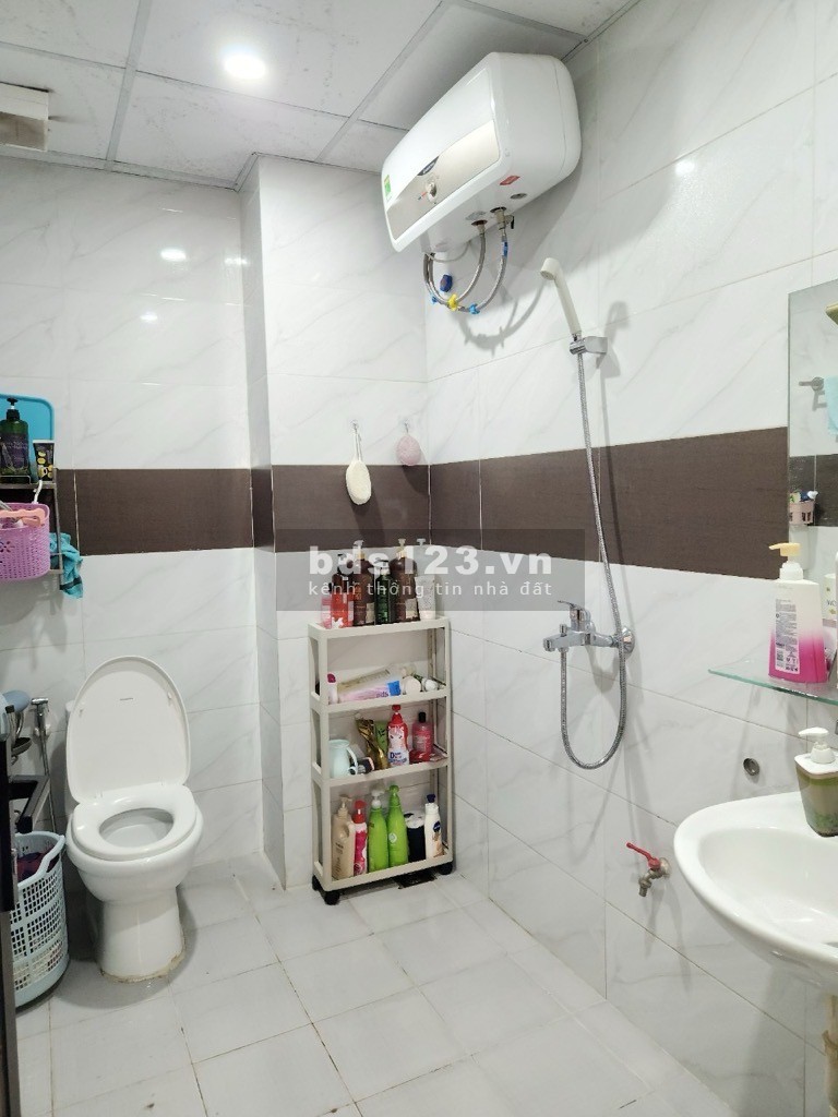 Bán nhà mỹ đình xây dụng 5 tầng ngõ nông thông thoáng, giá 5.9 tỷ