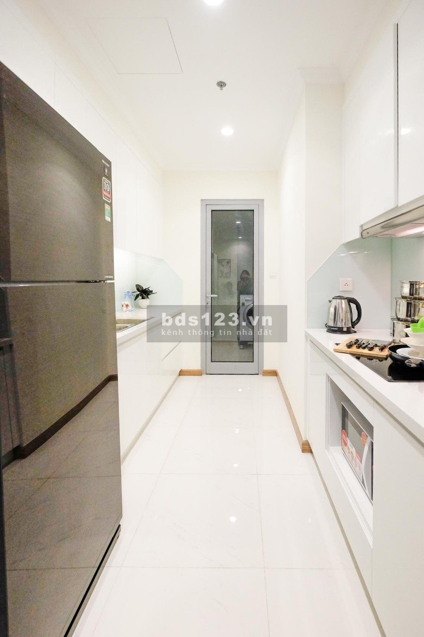 Vinhomes Central Park Chính Chủ Cho Thuê Căn Hộ 2 pn 2 wc Full nội thất 80m2 view sông