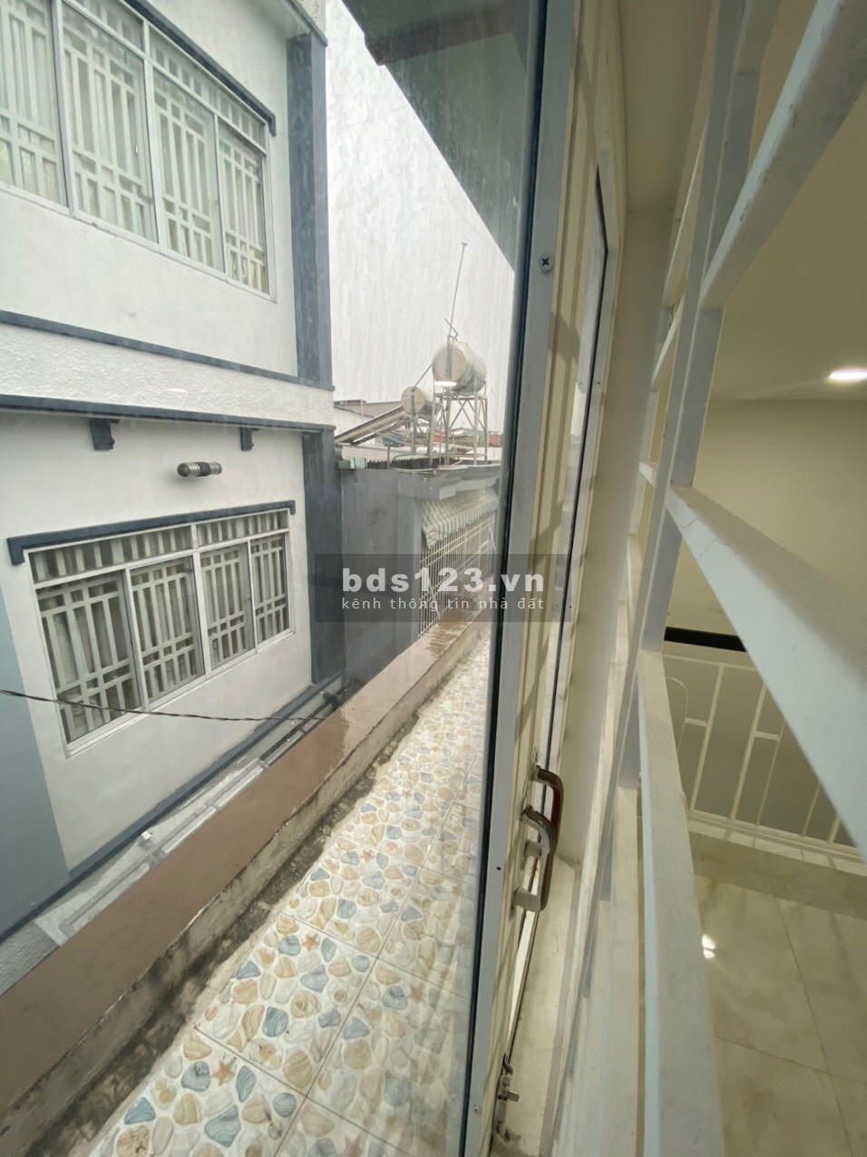 Bán nhà 334/69/4D Chu Văn An, P12, Q.Bình Thạnh, 5x5.5 (1trệt, 1 lầu, 1 lửng), giá 3,35 tỷ