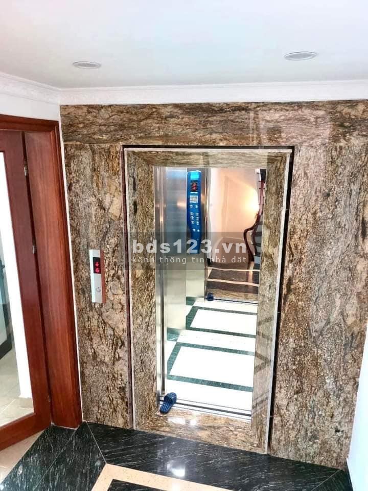 Bán nhà mặt phố kinh doanh Chùa Quỳnh 50m, 7 tầng, mt 3.7m, giá 16.8 tỷ.