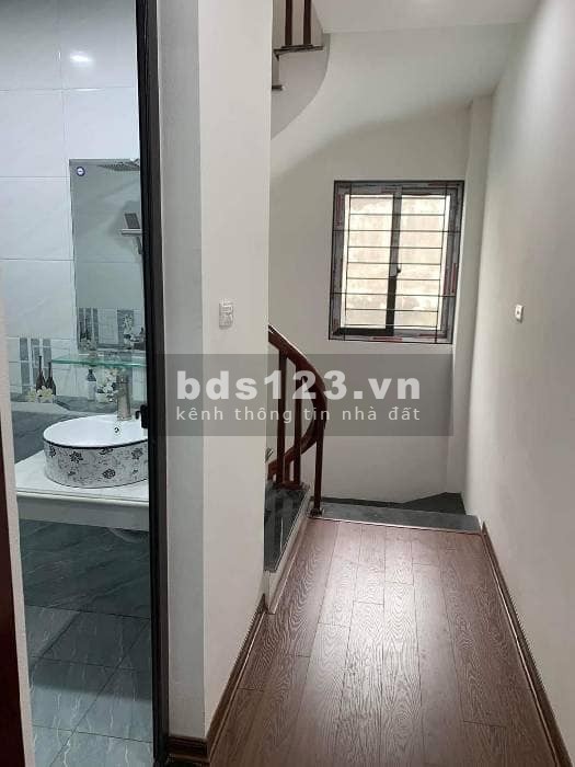 Bán nhà phố Mậu Lương phường Kiến Hưng lô góc 5 tầng giá 3,65 tỷ có thương lượng
