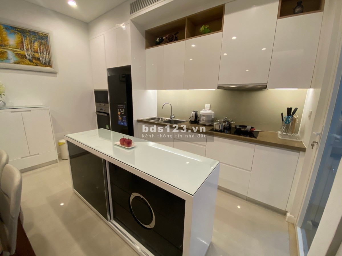 Cho thuê 2PN Sarimi nội thất cao cấp - View công viên