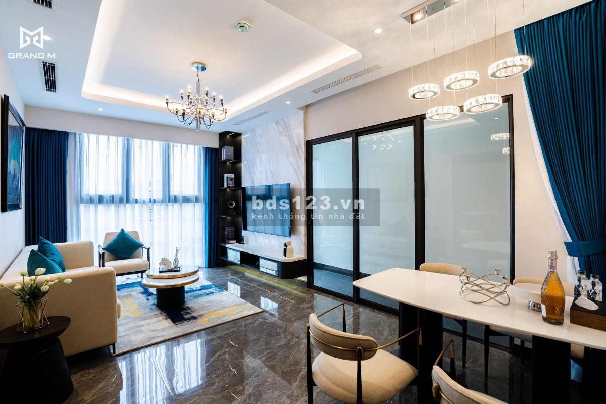 The Gloria - Số 8 Nguyên Hồng. Được mệnh danh là viên kim cương cuối cùng tại Quận Ba Đình