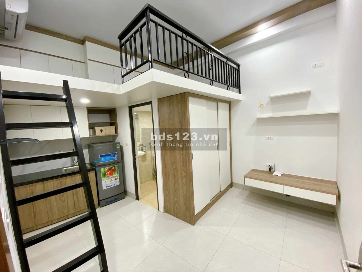 Bán nhà Cầu Giấy, thang máy, kinh doanh đỉnh, chính chủ