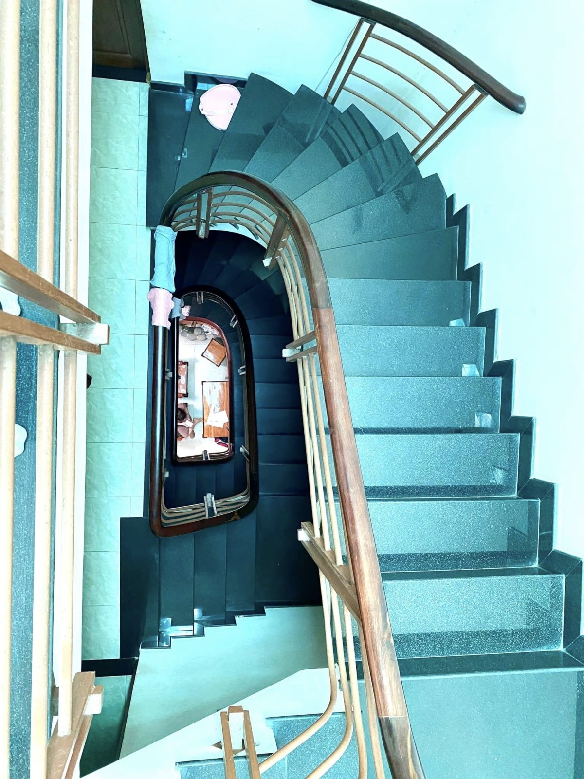 Bán nhà quận Tân Phú, đường Lê Ngã, 56m2, 4 tầng, hẻm xe hơi, 7.9 tỷ
