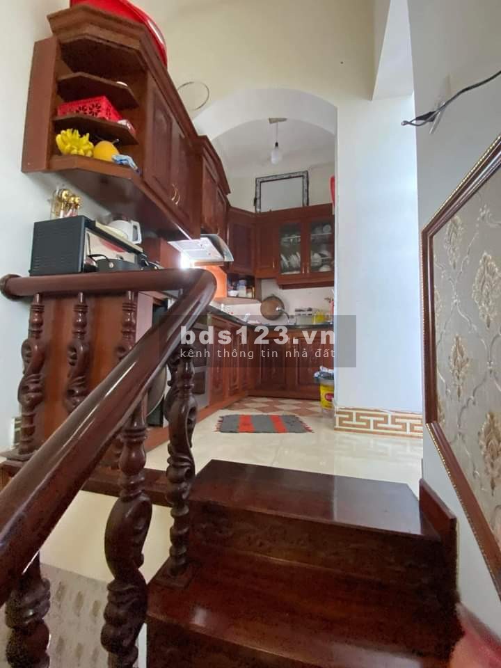Bán nhà Xuân Đỉnh 50m², 5 tầng, mặt ngõ, oto qua, kinh doanh sầm uất...