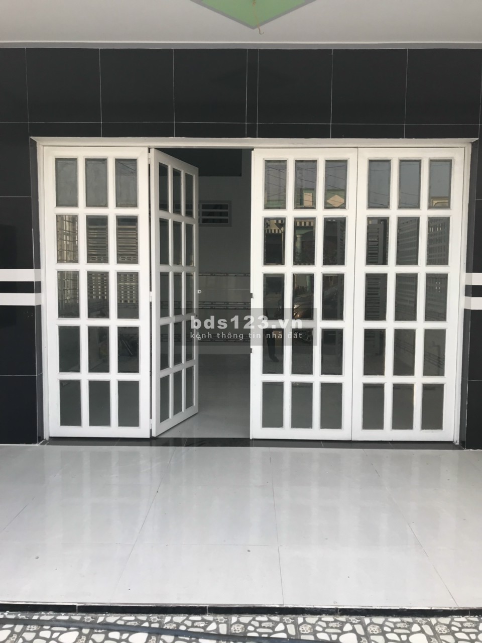 Nhà Gò Công Đông Tiền Giang, mặt tiền đường nhựa xã Tân Đông, 236m2 4PN sổ hồng, giá rẻ 1.6 tỷ