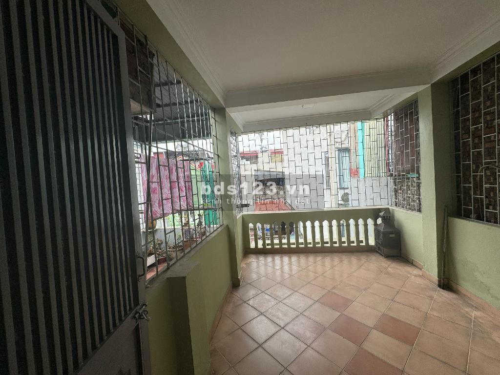 Nhà đẹp ở ngay, ngõ thông - Kinh doanh - Ô tô đỗ cửa trung tâm Hai Bà Trưng