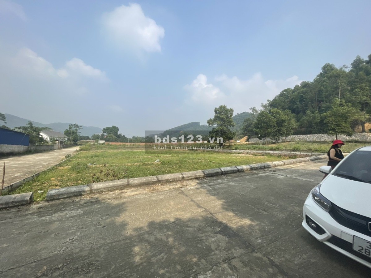 Bán nhanh 60m2 sát 2 nhà trọ đang cho sinh viên thuê ở thôn 3 Tân Xã giá rẻ