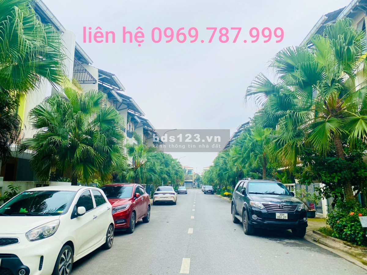 Chính chủ cần bán căn nhà ở liền kề diện tích xây dựng 3 tầng 129m2 giá dưới 4 tỷ