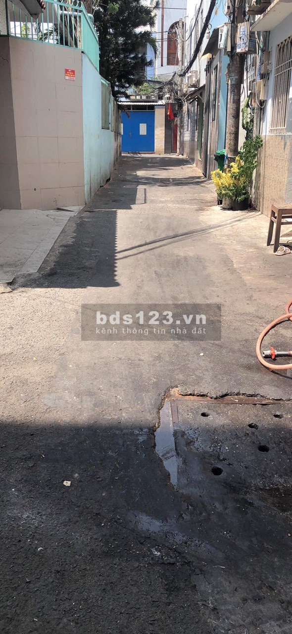 Bán nhà đường Lâm Văn Bền, phường Tân Kiểng, Quận 7, hẻm 5m, 4x9, 4 lầu, giá 3x tỷ.