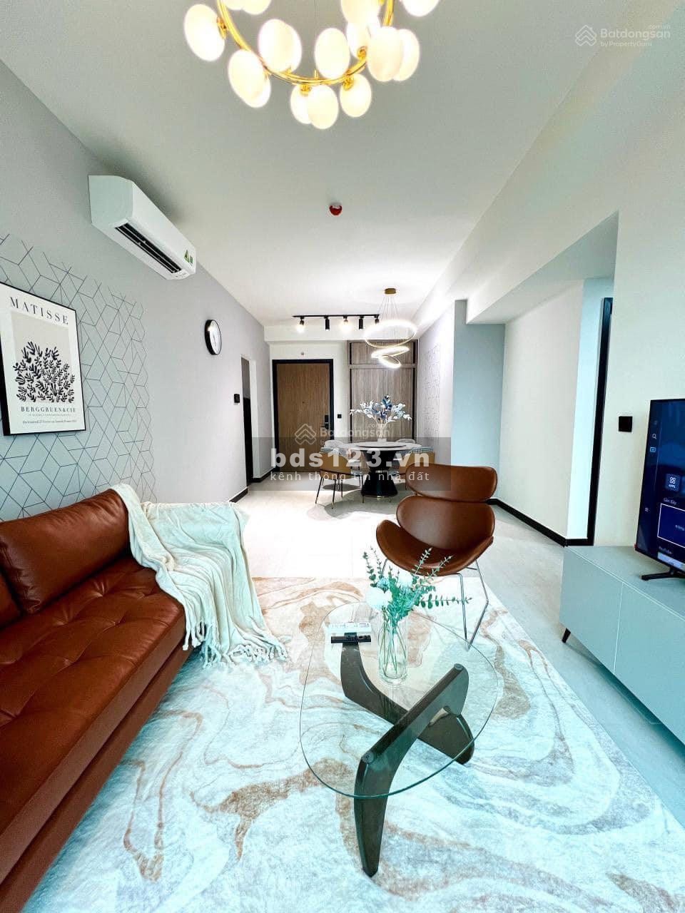 Cho thuê nhà mặt tiền 3 lầu giá chỉ 55 triệu, đường Nguyễn Đình Chiểu, Phường 5, Quận 3