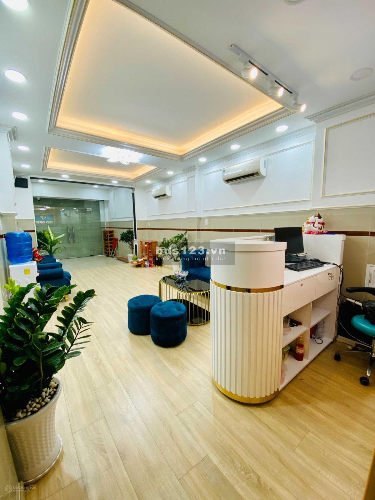 Cho thuê nhà mặt tiền đường Nguyễn Đình Chiểu, Phường Dakao, Quận 1, DTSD: 300m2. Giá: 75 triệu