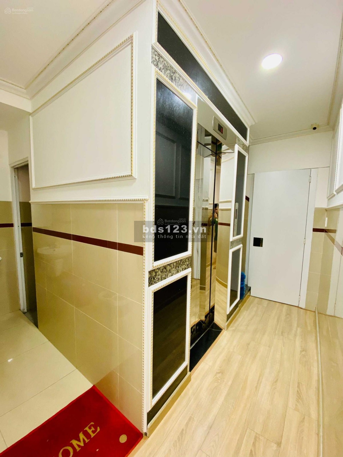 Cho thuê nhà mặt tiền đường Nguyễn Đình Chiểu, Phường Dakao, Quận 1, DTSD: 300m2. Giá: 75 triệu