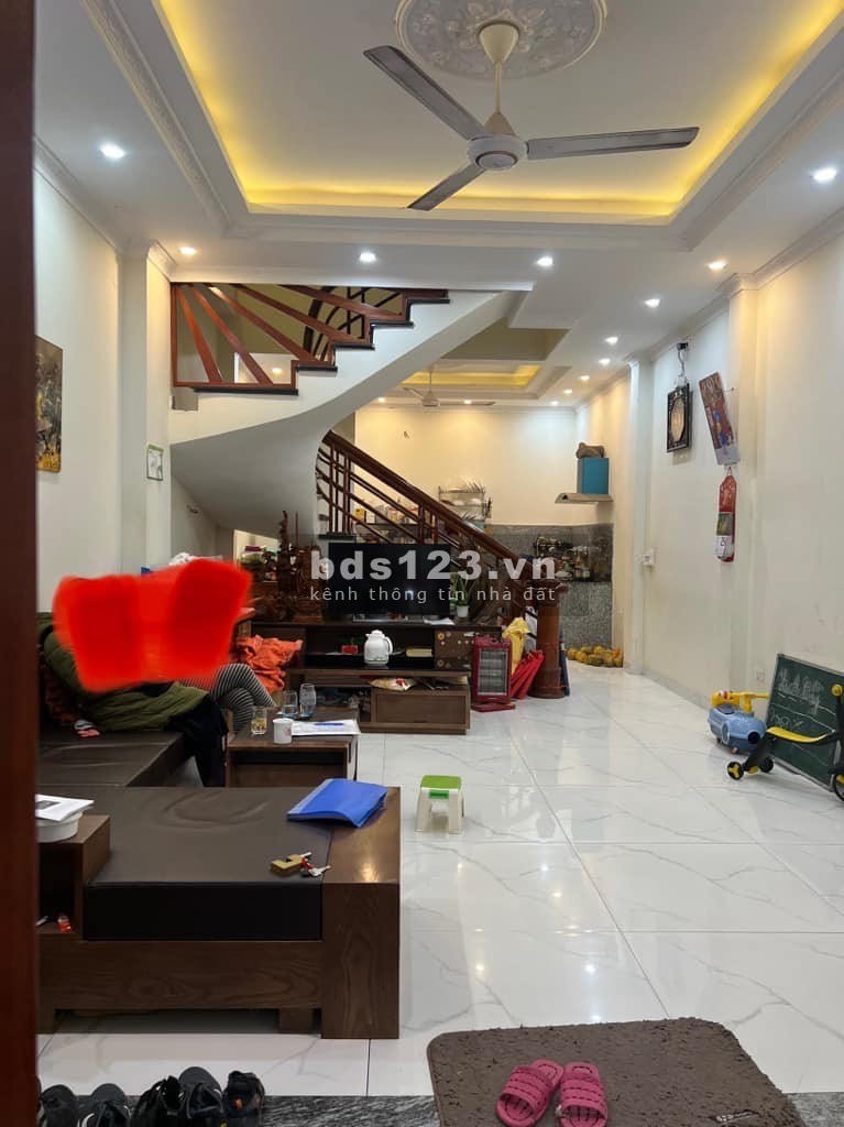 Nhà đẹp Phương Canh, Nội Thất mới. Giá hơn 6 tỷ