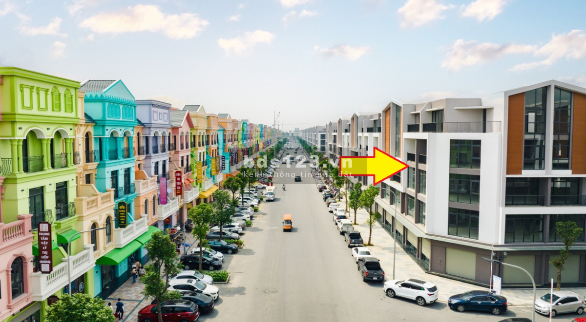 Duy nhất 1 căn liền kề góc khu Phố Biển áp Grand World, đường lớn, 124m2, giá Sock 16 tỷ, 0889749555