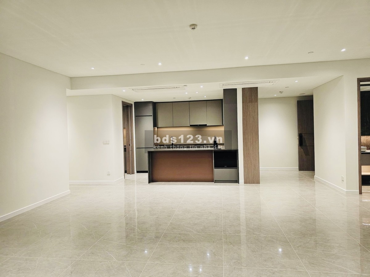 Cho thuê căn hộ 4 phòng ngủ Opera Residence Metropole