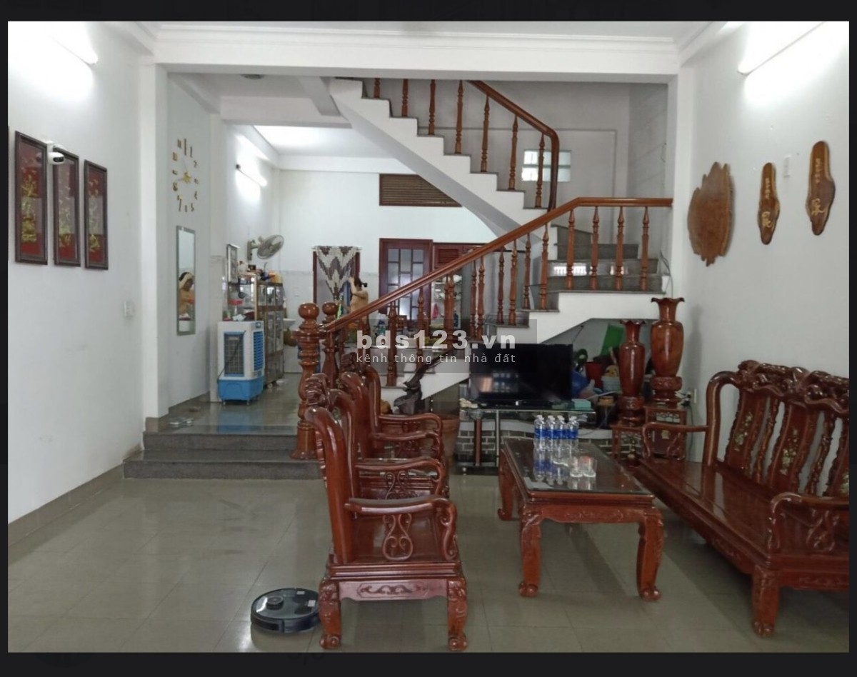 Nhà 3 tầng Hoàng Ngọc Phách, Khuê Trung, Cẩm Lệ