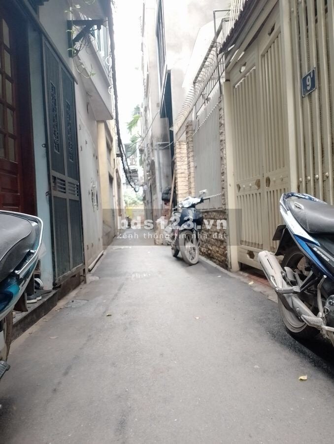 Bán nhà Tứ Liên, 2 mặt thoáng, dân xây, 63m2, 6,8 tỷ