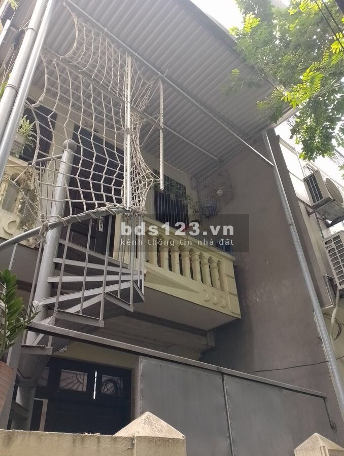 Bán nhà Tứ Liên, 2 mặt thoáng, dân xây, 63m2, 6,8 tỷ