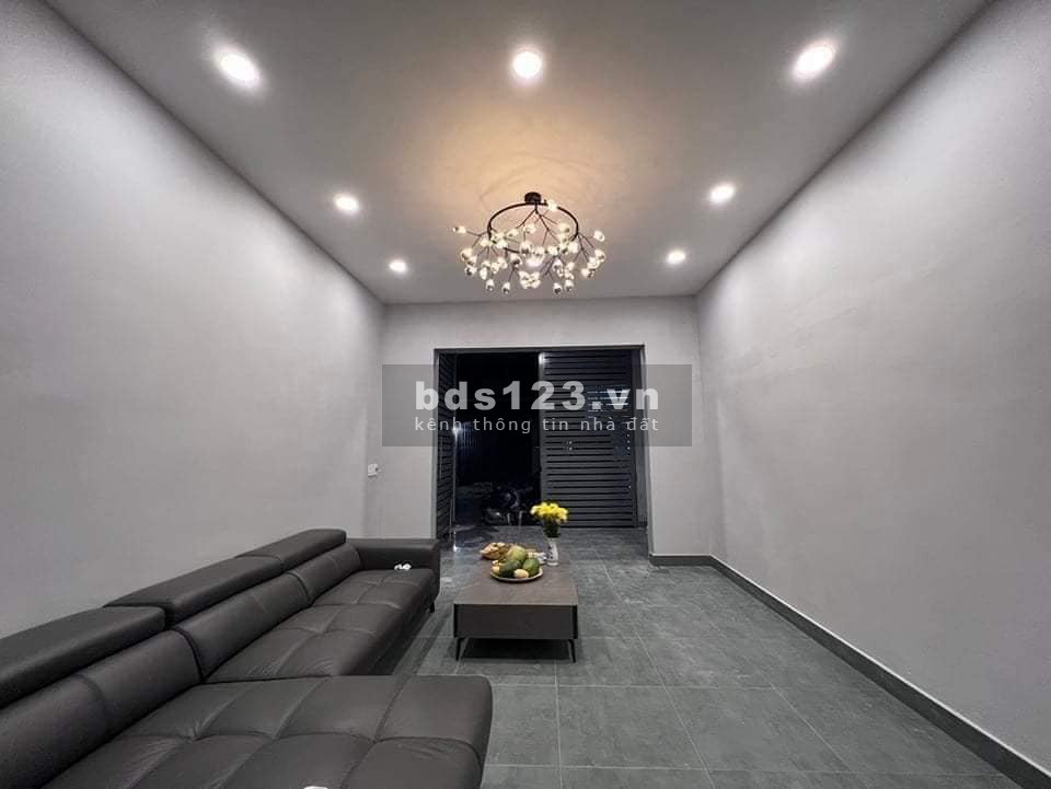 Có 4.799 tỷ mua được nhà TCH 10, Q12, 4X29M, SHR, 2 tầng, khu đồng bộ an ninh