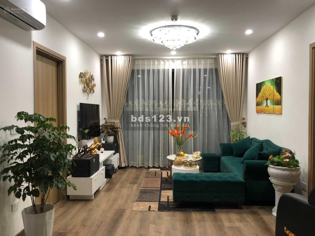 Bán nhà Hoàng Mai ngõ thông tứ tung 31m2* 4T giá 3.x tỷ Hoàng Mai
