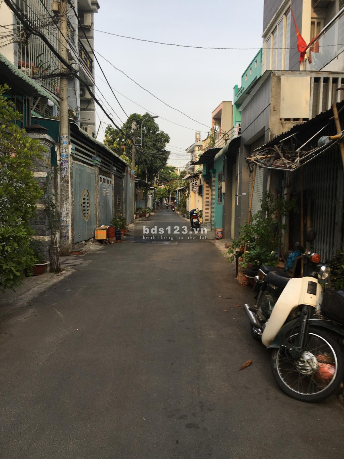Nhà cấp 4 mới ở ngay, hẻm xe Fortuner thông Lê Văn Khương, 3.58 tỷ, sổ 42M2, Thới An 12, Q12